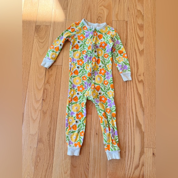 Girls 2T Bundle - Picture 3 of 13